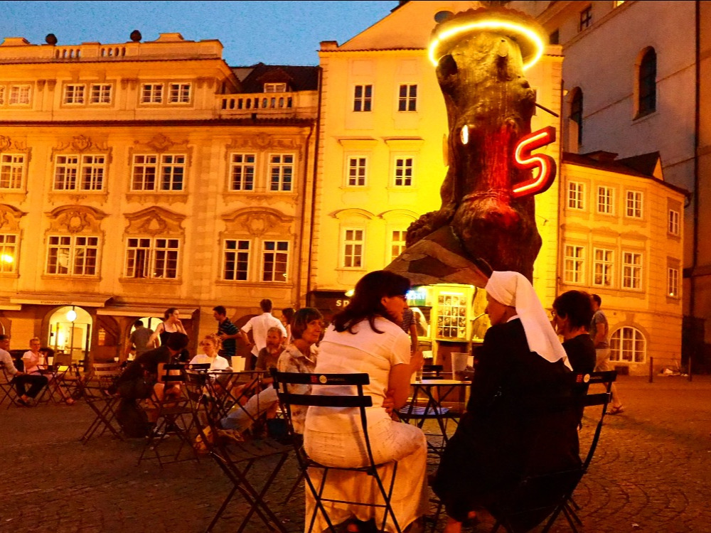 Photography 2 of project The “Tree-kiosk” in Malá Strana