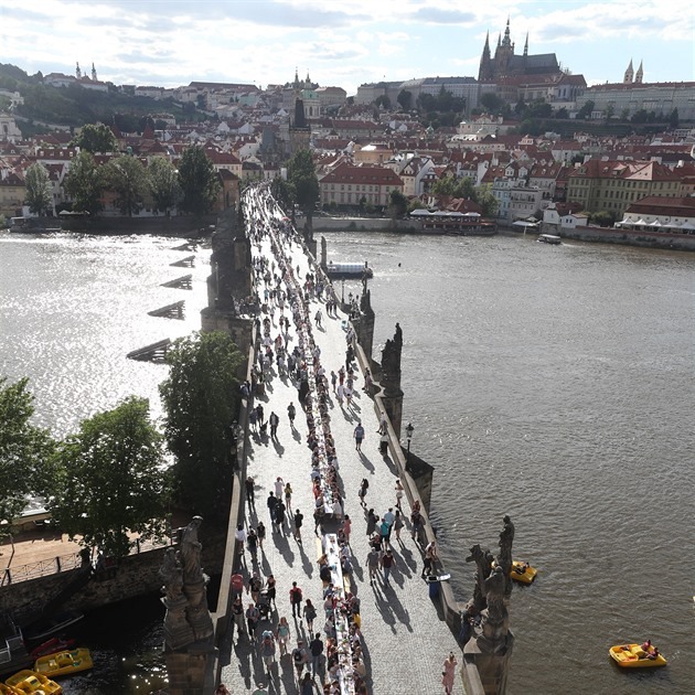 Photography 6 of project Dinner at the Charles Bridge