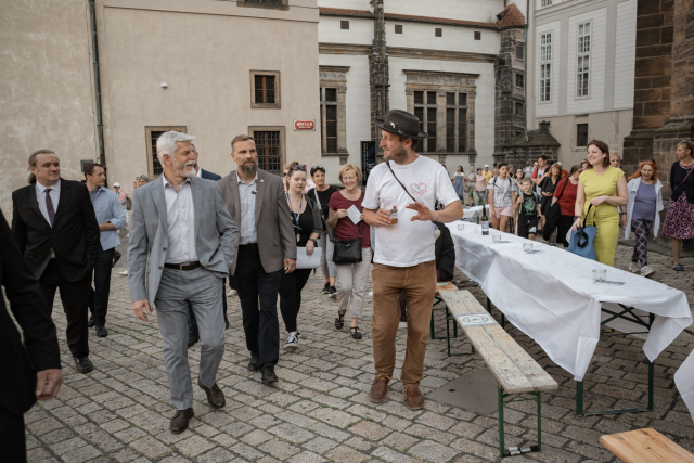 Main photography of project Long table around st. Vitus Cathedral